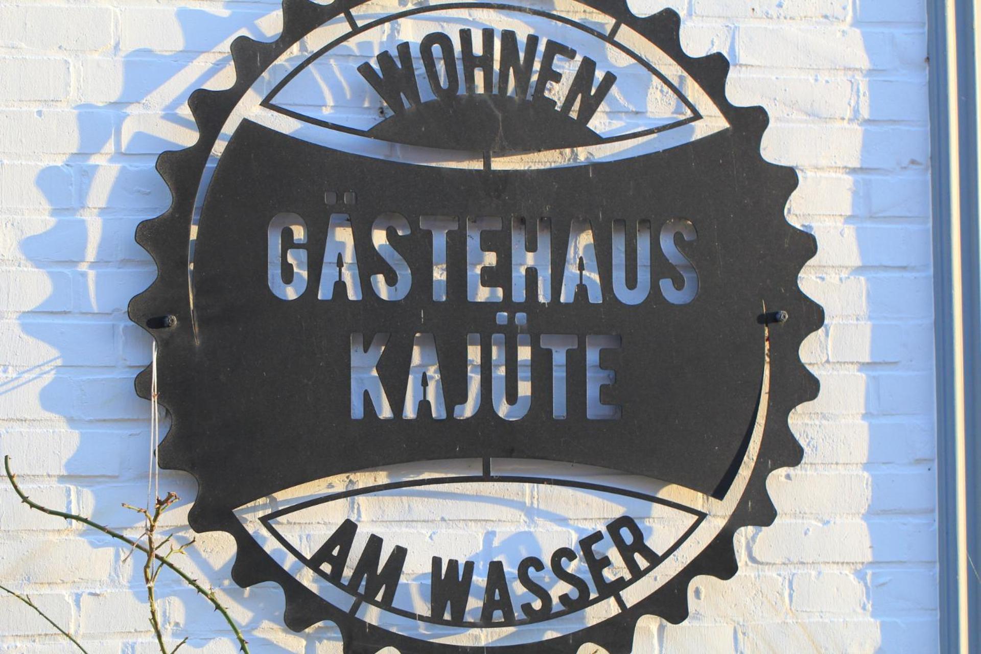 Gaestehaus Kajuete Direkt Am Wasser Friedrichstadt Eksteriør bilde